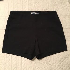 Black old navy shorts